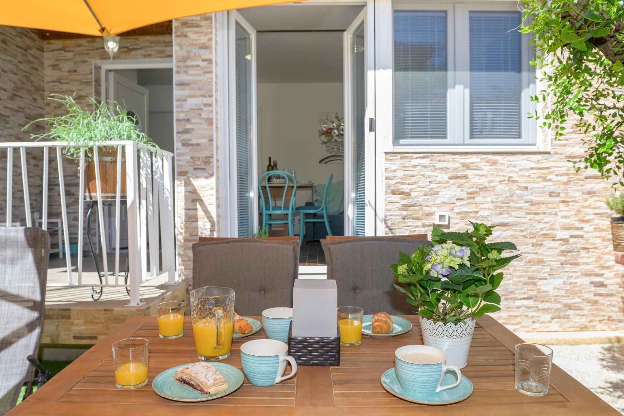 Apartment Dana Kastelir-labinci