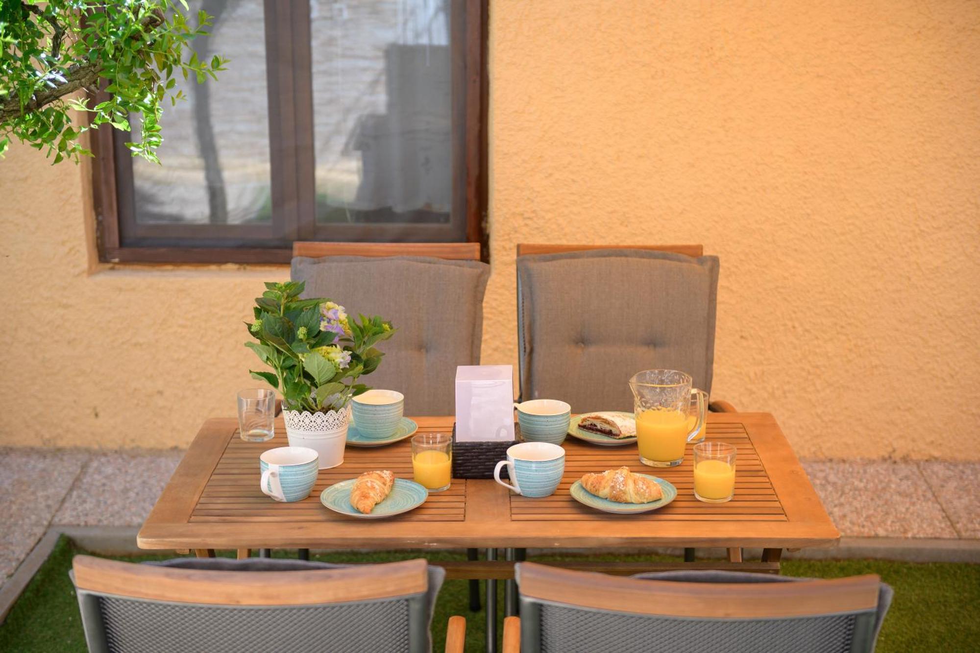 Dana Kastelir-labinci Apartment Labinci